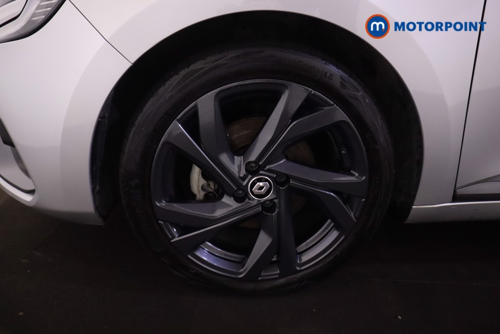 Used Renault Clio 2021 for sale - 76969295: Photo 40