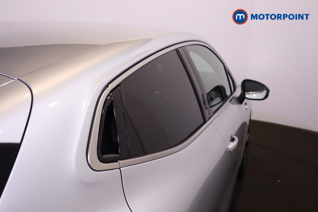 Used Renault Clio 2021 for sale - 76969295: Photo 42