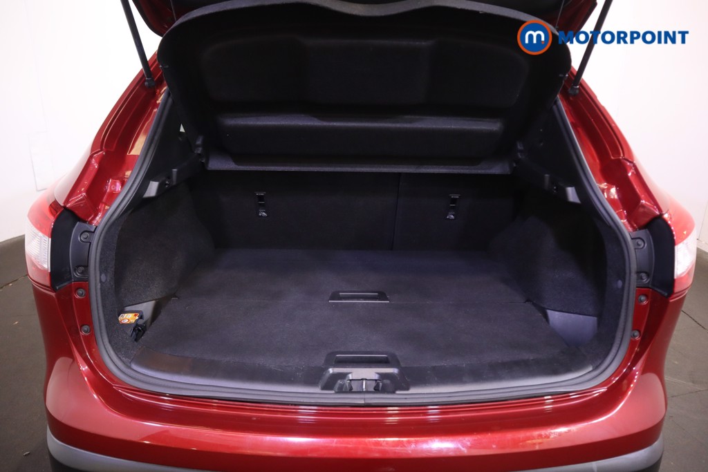 Used Nissan Qashqai 2016 for sale - 76856968: Photo 28