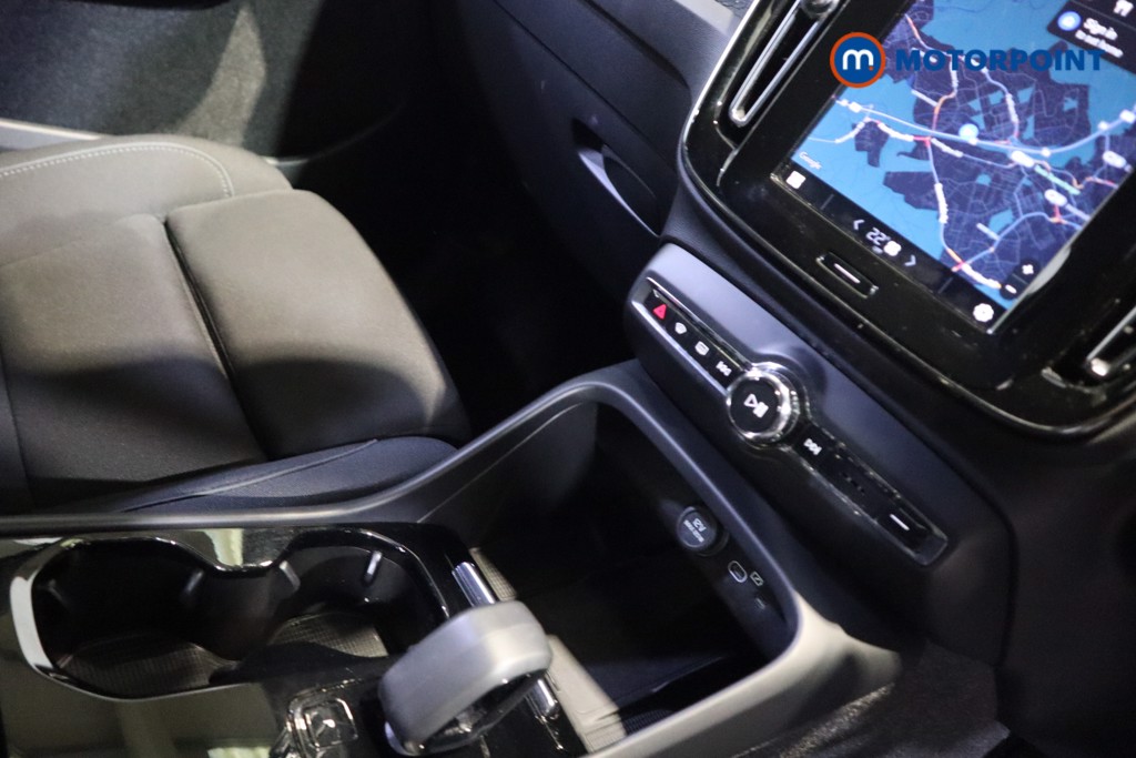 Used Volvo XC40 2022 for sale - 77262325: Photo 15