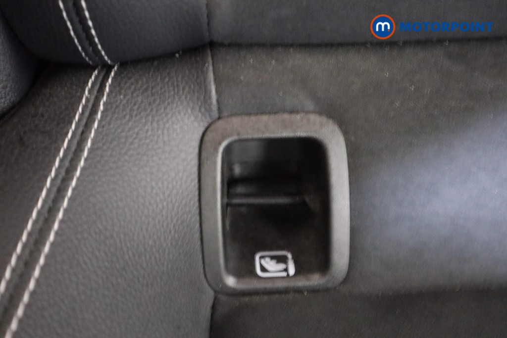 Used Mercedes-Benz A-Class 2022 for sale - 76491609: Photo 37