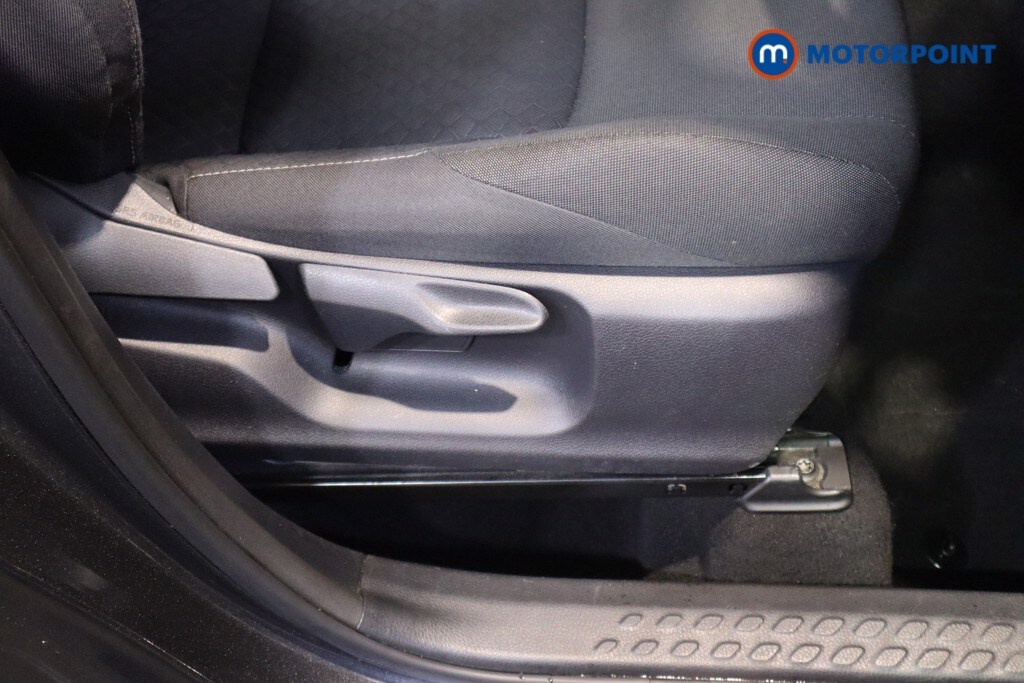 Used Toyota C-HR 2021 for sale - 78106955: Photo 23