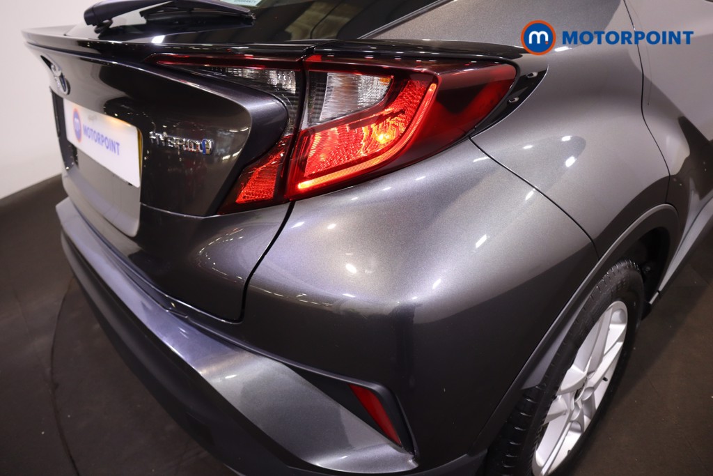 Used Toyota C-HR 2021 for sale - 78106955: Photo 34