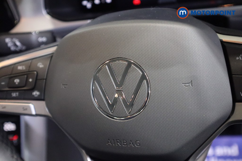 Used Volkswagen T-Roc 2022 for sale - 76290812: Photo 22