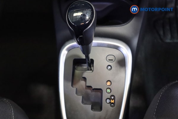 Used Toyota Yaris 2019 for sale - 76157538: Photo 13
