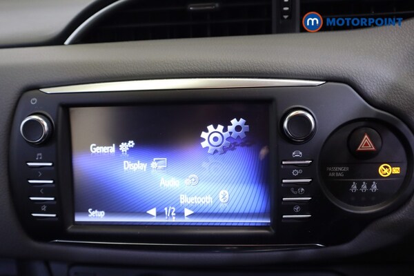 Used Toyota Yaris 2019 for sale - 76157538: Photo 28