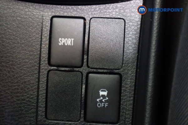 Used Toyota Yaris 2019 for sale - 76157538: Photo 31