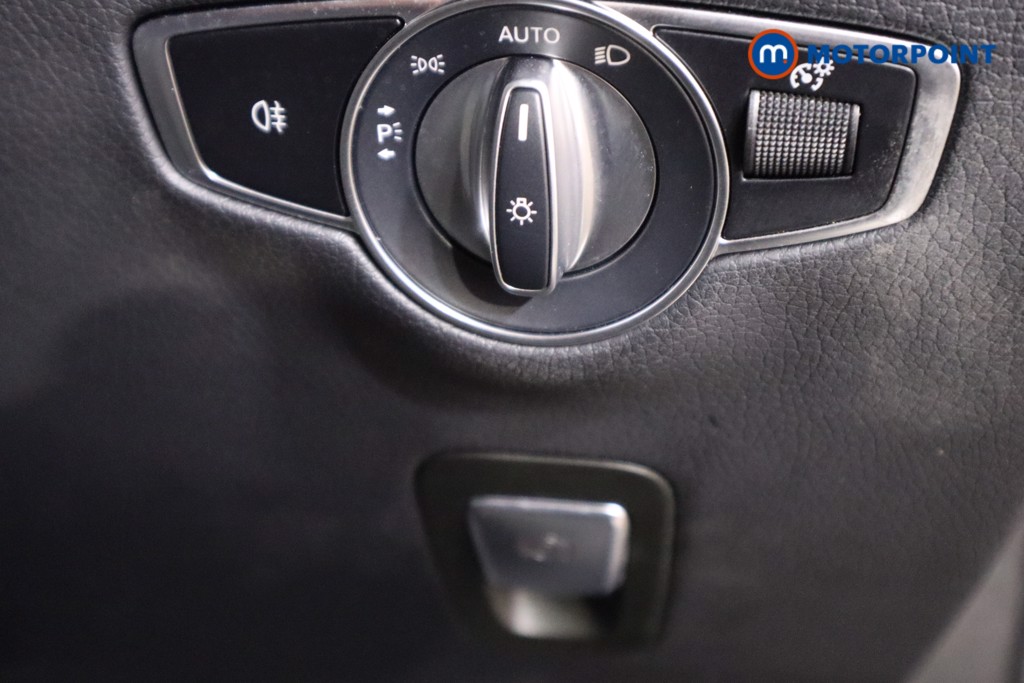 Used Mercedes-Benz EQC 2021 for sale - 77327001: Photo 26