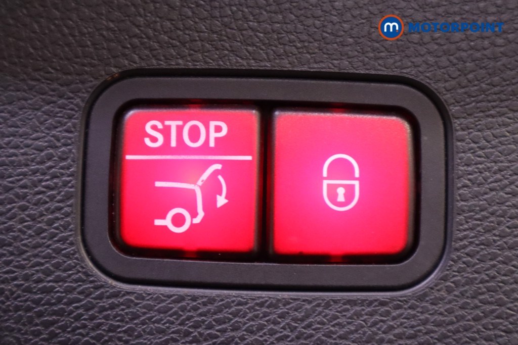 Used Mercedes-Benz EQC 2021 for sale - 77327001: Photo 40