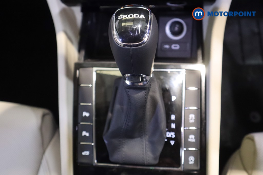 Used Skoda Superb 2023 for sale - 77354632: Photo 13