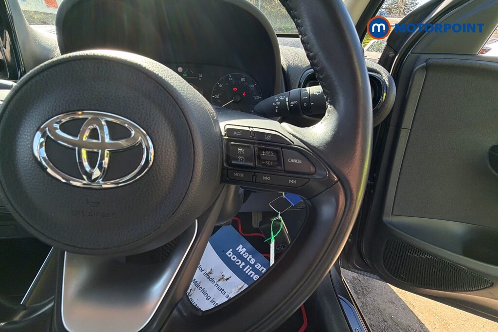 Used Toyota Yaris 2022 for sale - 78123530: Photo 11