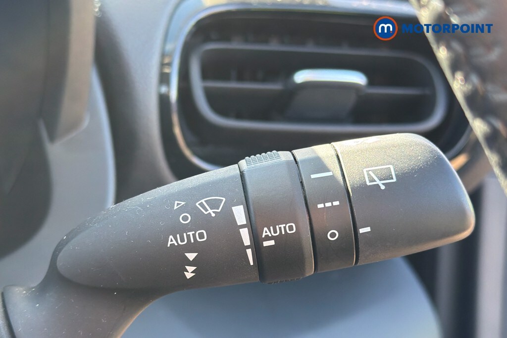 Used Toyota Yaris 2022 for sale - 78123530: Photo 14