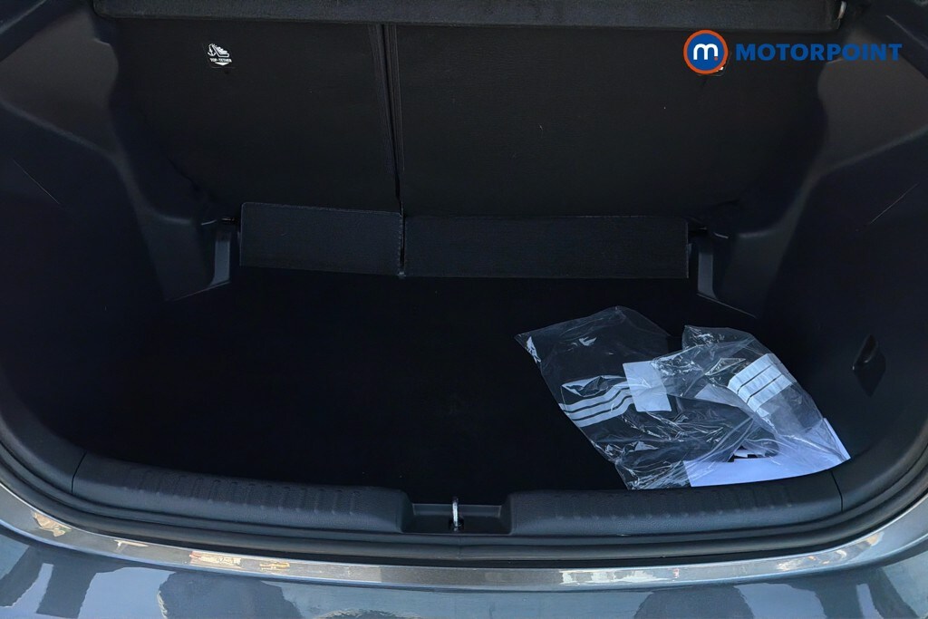 Used Toyota Yaris 2022 for sale - 78123530: Photo 27