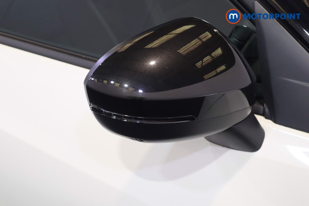 Used Nissan Juke 2023 for sale - 77679647: Photo 37