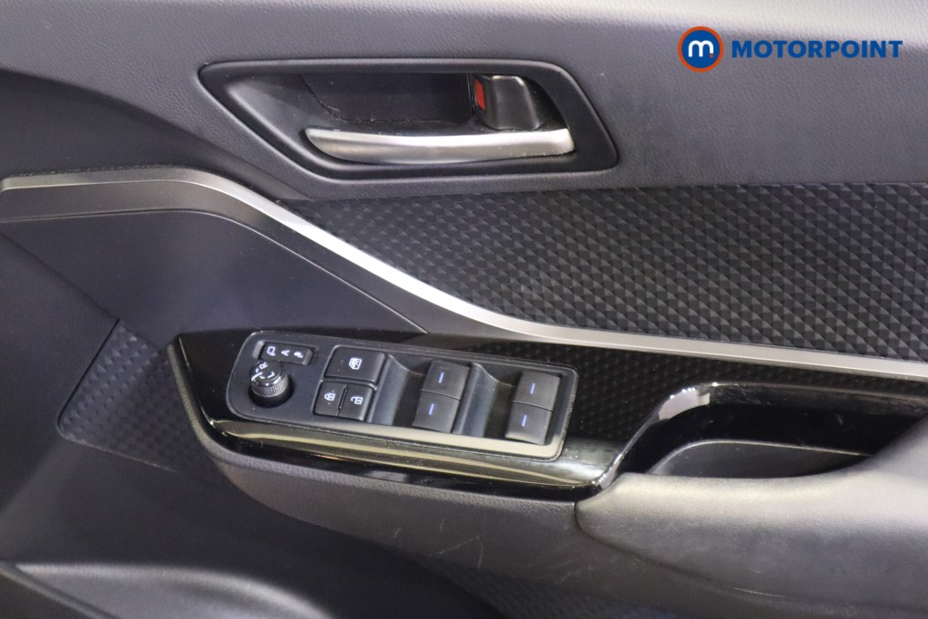 Used Toyota C-HR 2021 for sale - 76767304: Photo 23