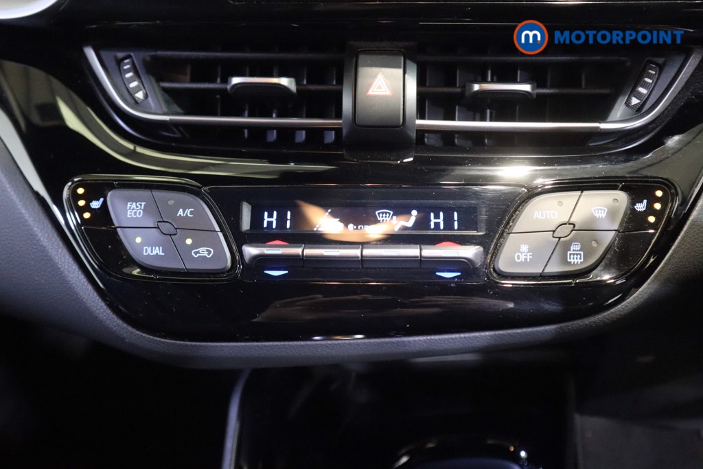 Used Toyota C-HR 2021 for sale - 76767304: Photo 31