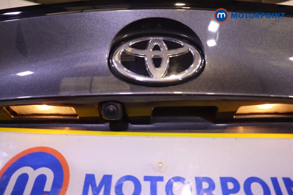 Used Toyota C-HR 2021 for sale - 76767304: Photo 41