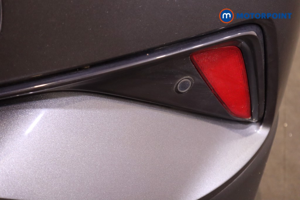 Used Toyota C-HR 2021 for sale - 76767304: Photo 44