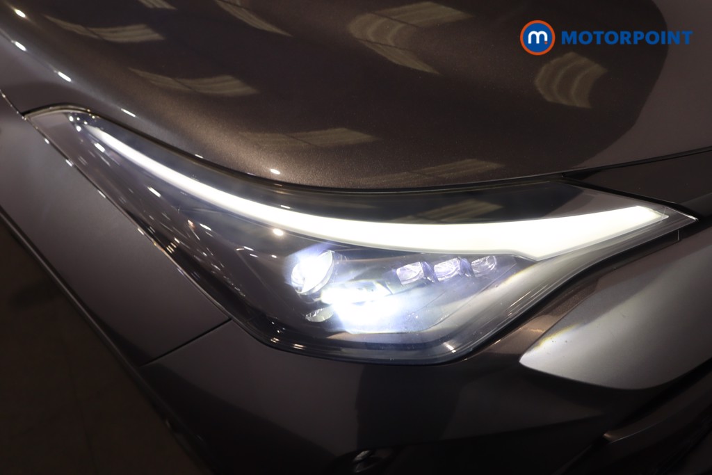 Used Toyota C-HR 2021 for sale - 76767304: Photo 47