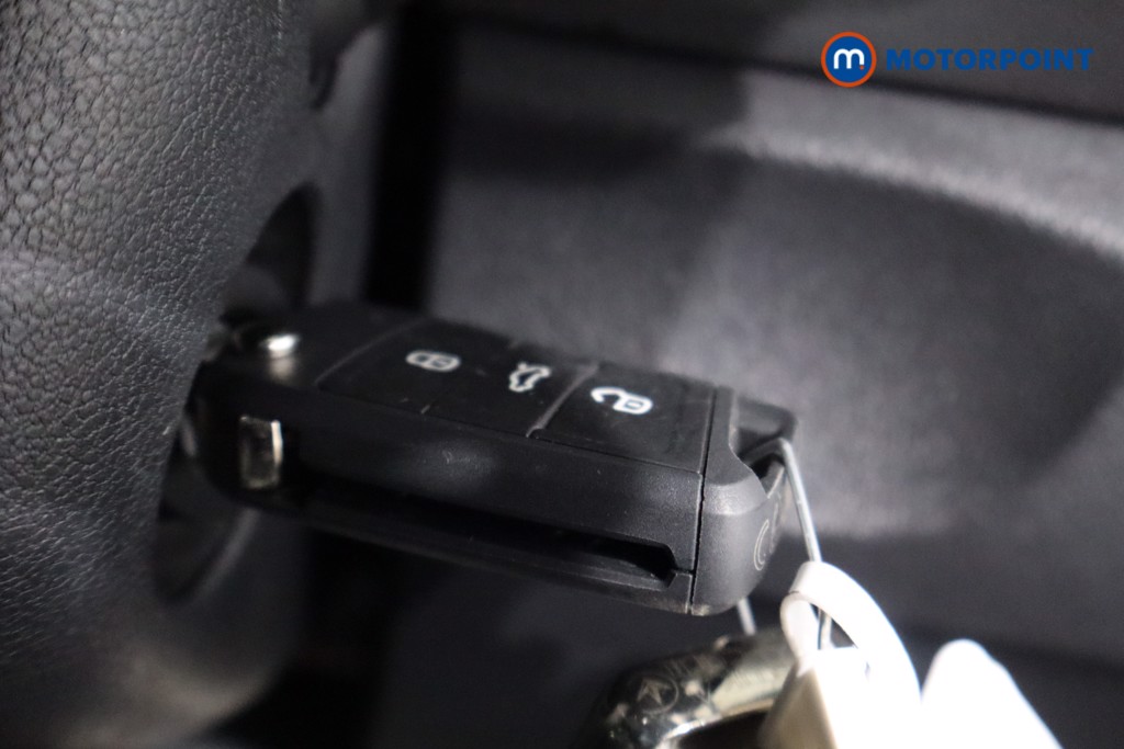 Used Volkswagen T-Roc 2024 for sale - 77312781: Photo 15