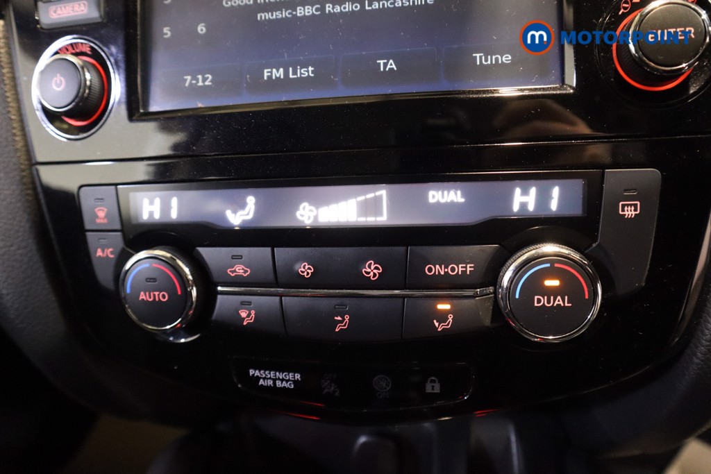 Used Nissan Qashqai 2018 for sale - 77168240: Photo 13