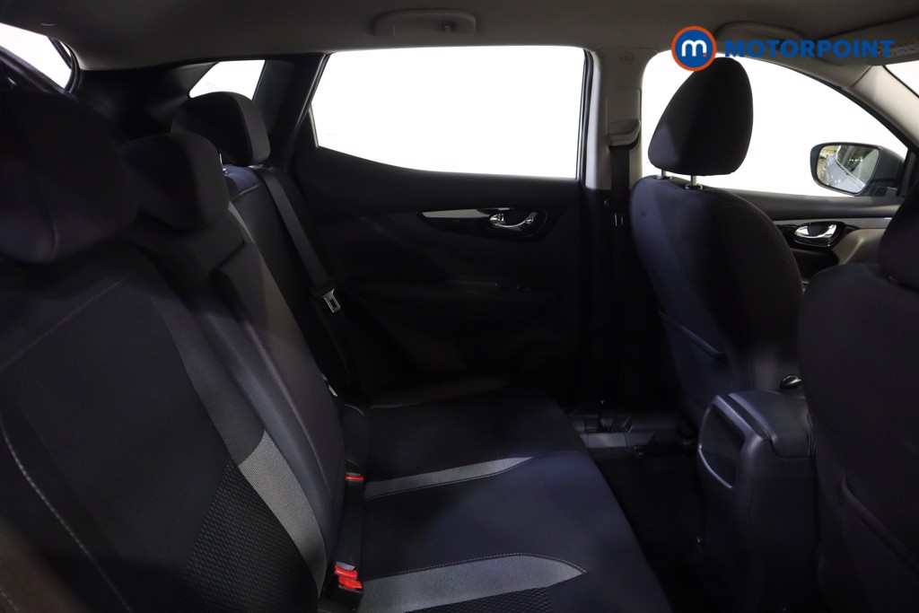 Used Nissan Qashqai 2018 for sale - 77168240: Photo 26