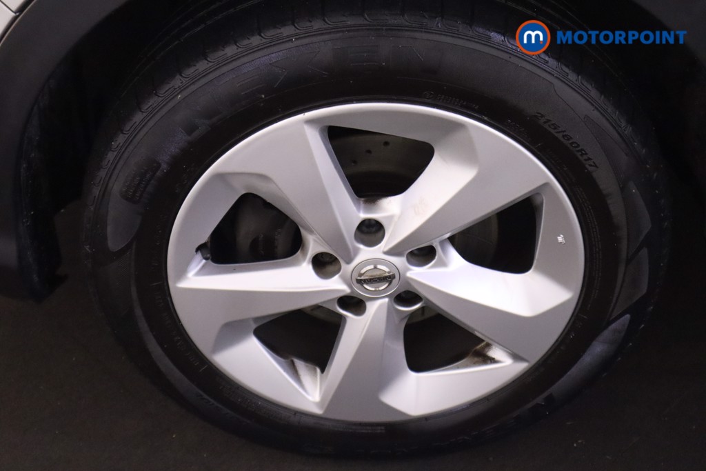 Used Nissan Qashqai 2018 for sale - 77168240: Photo 31