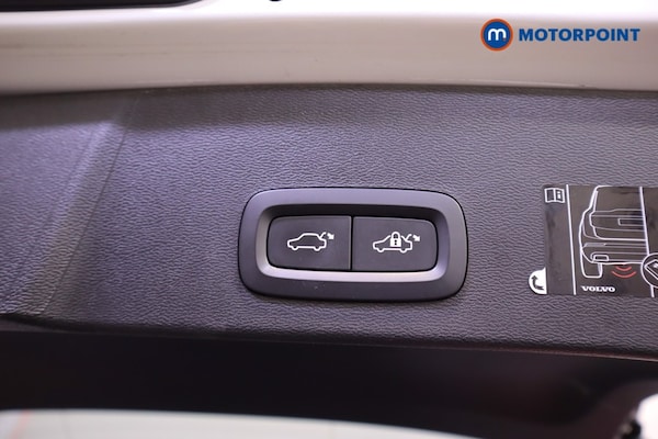 Used Volvo XC40 2020 for sale - 76184730: Photo 28