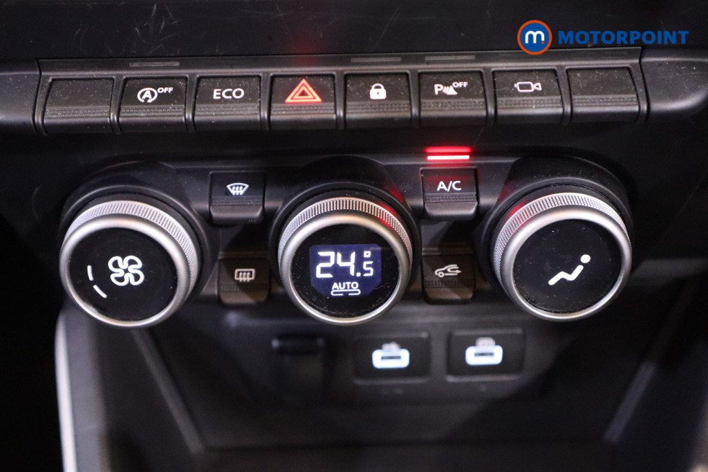 Used Dacia Duster 2023 for sale - 77354788: Photo 32