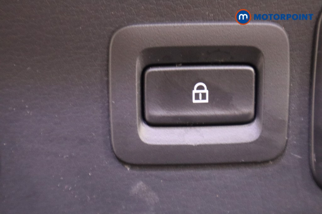 Used Mazda CX-30 2021 for sale - 76762670: Photo 36