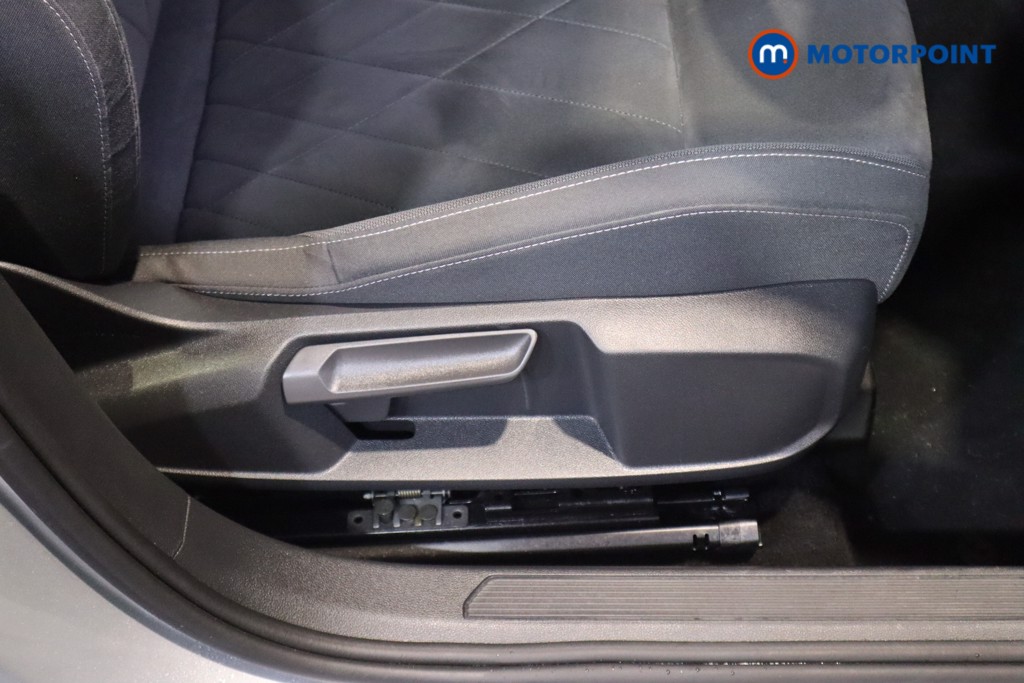 Used Volkswagen Golf 2023 for sale - 76616498: Photo 17