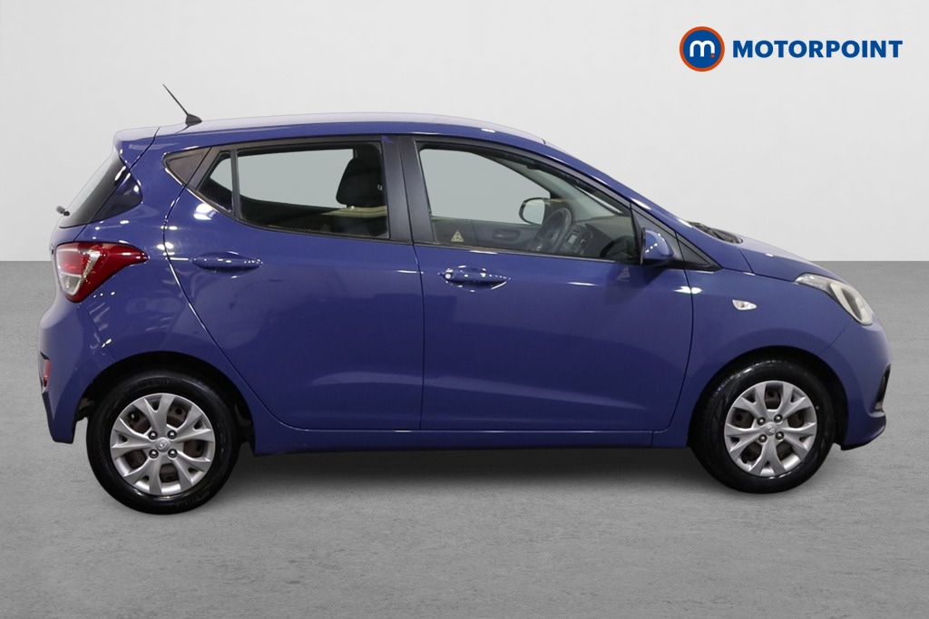 Used Hyundai i10 2017 for sale - 76355765: Photo 8
