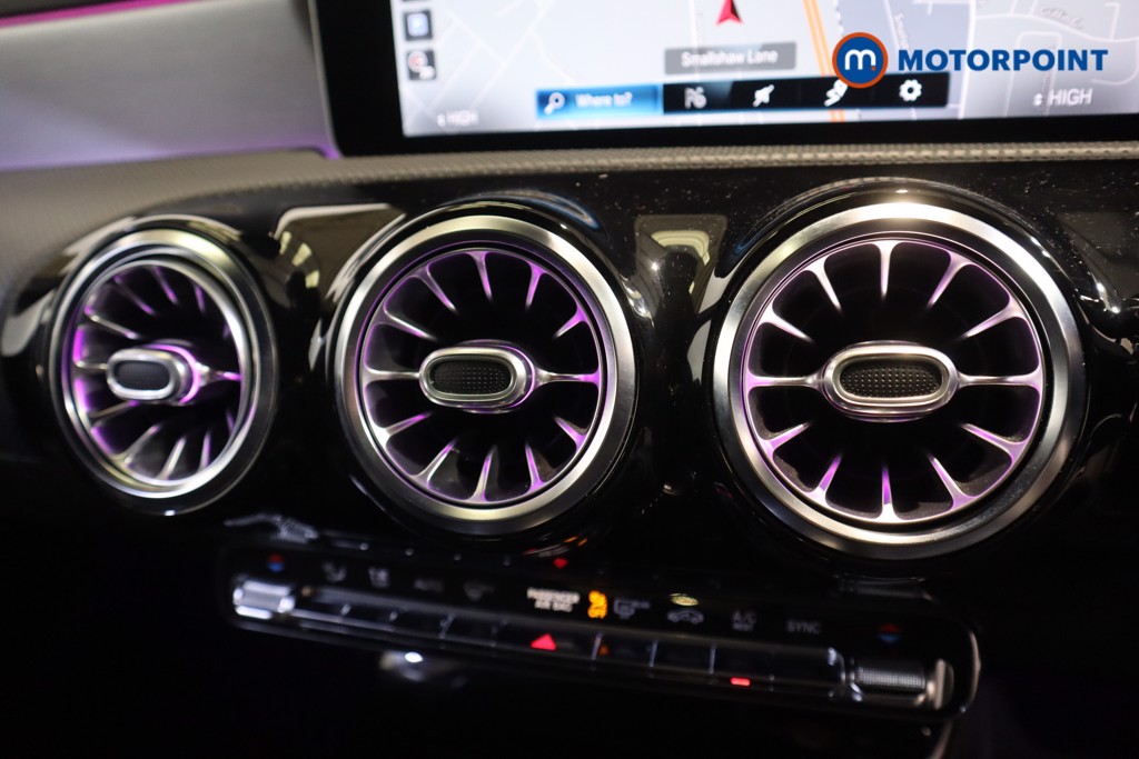 Used Mercedes-Benz CLA 2019 for sale - 76568995: Photo 11