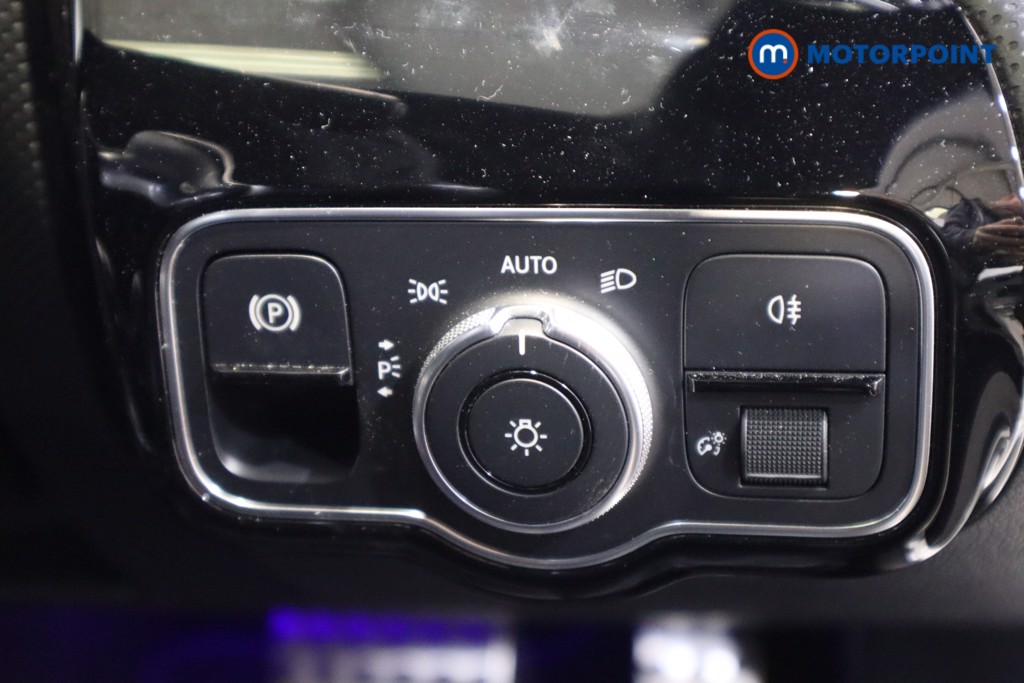 Used Mercedes-Benz CLA 2019 for sale - 76568995: Photo 16