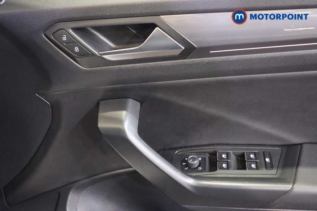 Used Volkswagen T-Roc 2020 for sale - 76685176: Photo 12