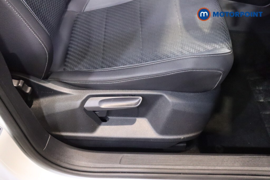 Used Volkswagen T-Roc 2020 for sale - 76685176: Photo 16