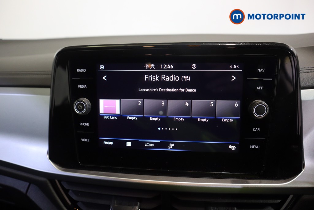 Used Volkswagen T-Roc 2022 for sale - 77845833: Photo 10