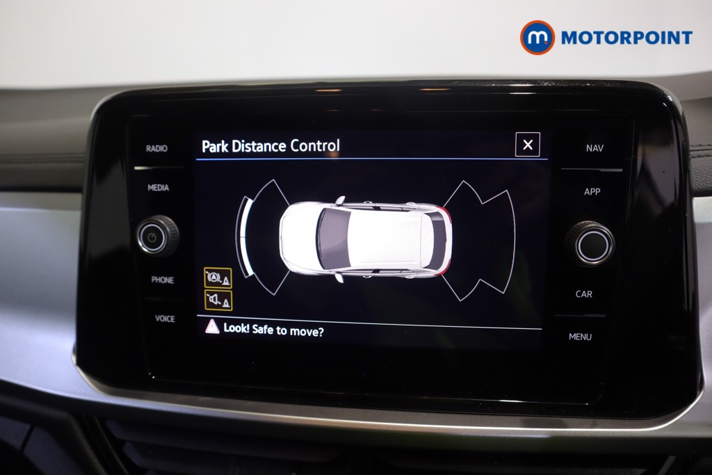 Used Volkswagen T-Roc 2022 for sale - 77845833: Photo 11