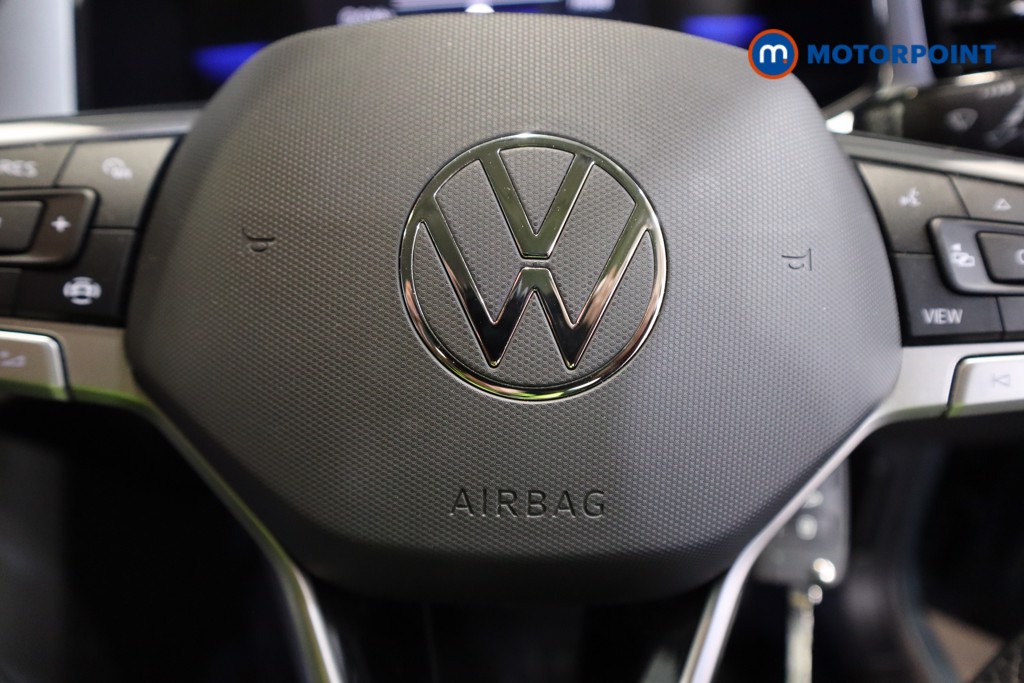 Used Volkswagen T-Roc 2022 for sale - 77845833: Photo 18