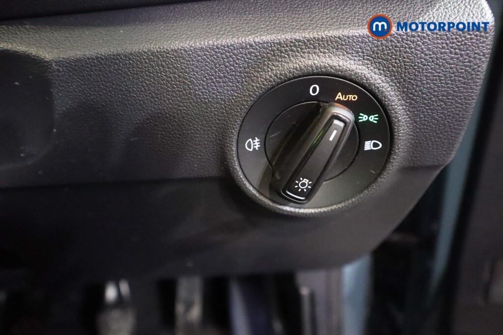 Used Volkswagen T-Roc 2022 for sale - 77845833: Photo 21