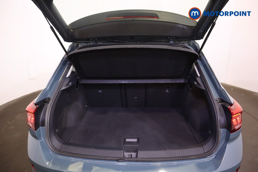 Used Volkswagen T-Roc 2022 for sale - 77845833: Photo 28