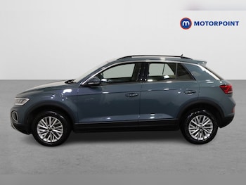 Used Volkswagen T-Roc 2022 for sale - 77845833: Photo