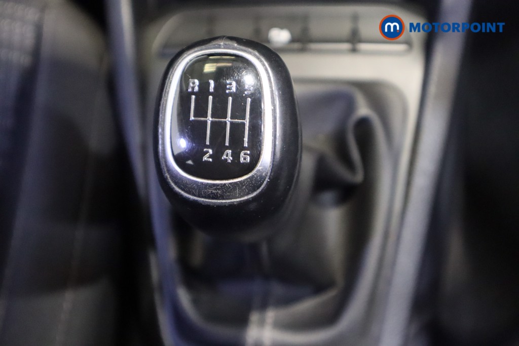 Used Kia Stonic 2022 for sale - 76697233: Photo 13