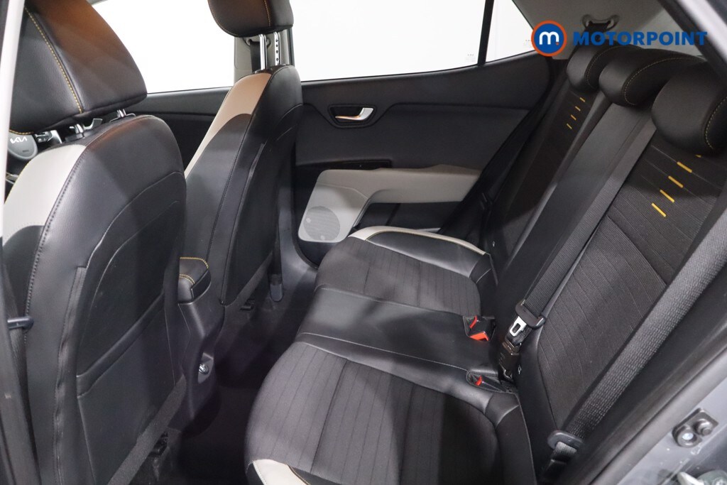 Used Kia Stonic 2023 for sale - 78089428: Photo 13