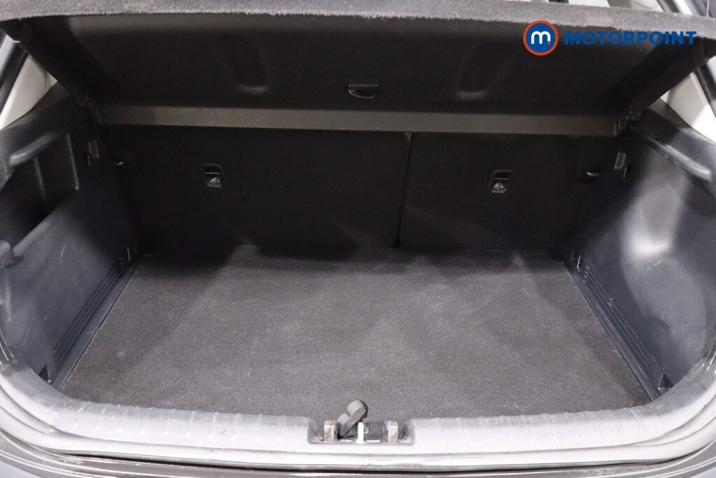 Used Kia Stonic 2023 for sale - 78089428: Photo 46