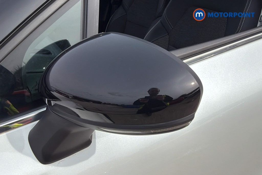 Used Renault Captur 2023 for sale - 78207196: Photo 35