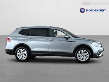 Used Volkswagen Tiguan Allspace 2023 for sale - 79856046: Photo