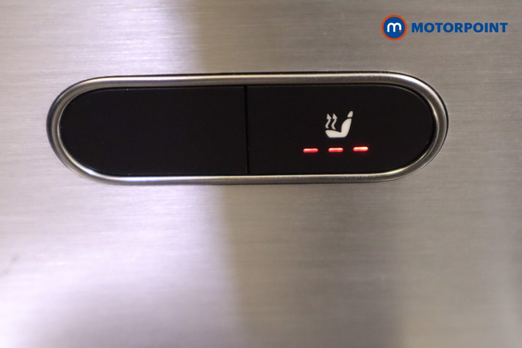 Used Mercedes-Benz A-Class 2021 for sale - 77747173: Photo 24