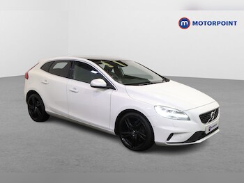 Used Volvo V40 2018 for sale - 77747238: Photo