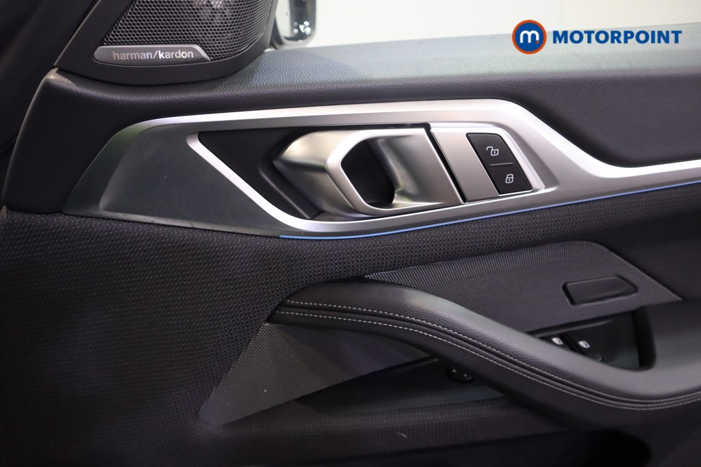 Used BMW i4 2023 for sale - 77779129: Photo 22